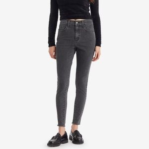 Levi’s 720 High Rise Super Skinny Jeans